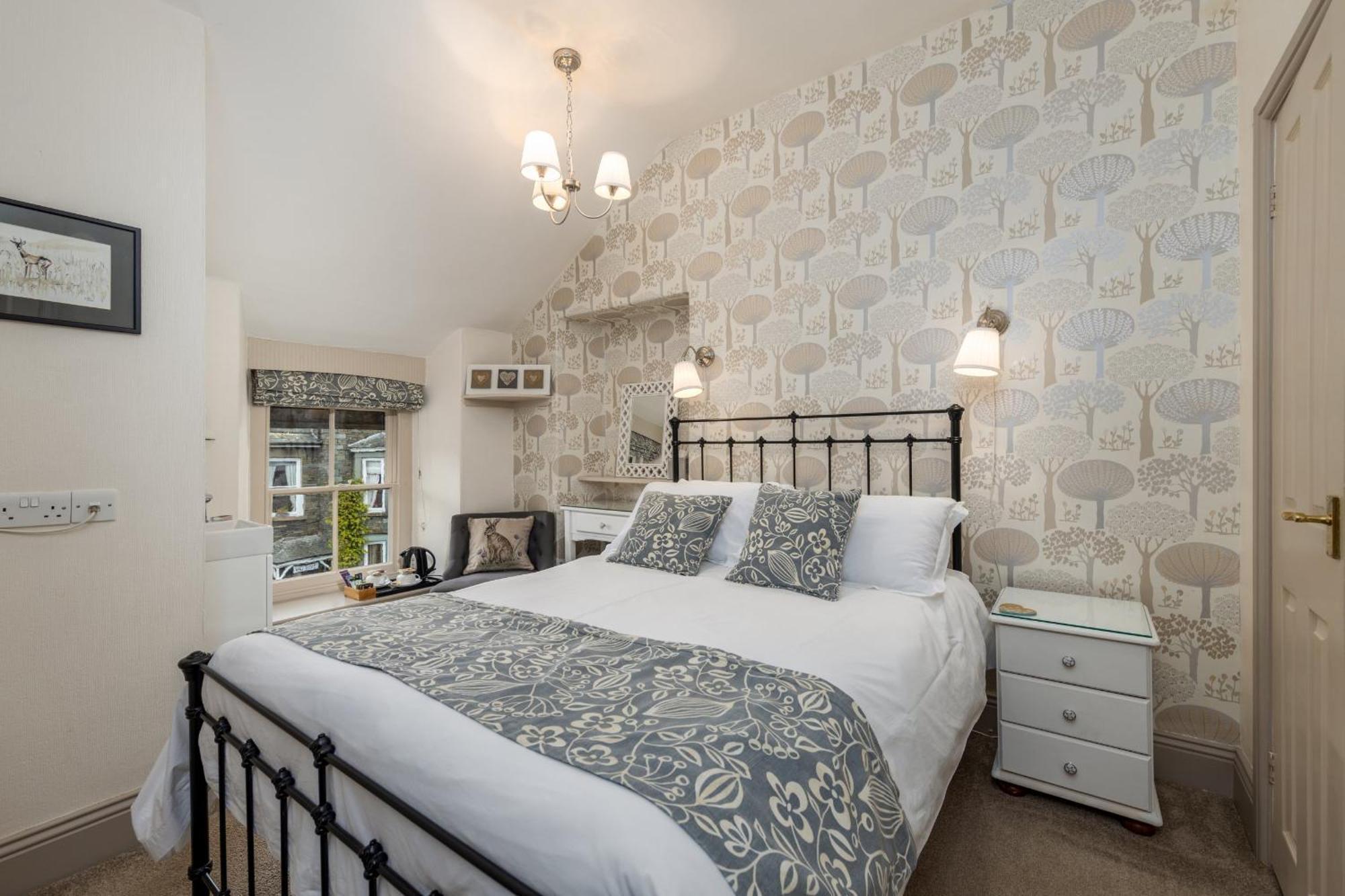 2 Cambridge Villas B & B Ambleside Εξωτερικό φωτογραφία